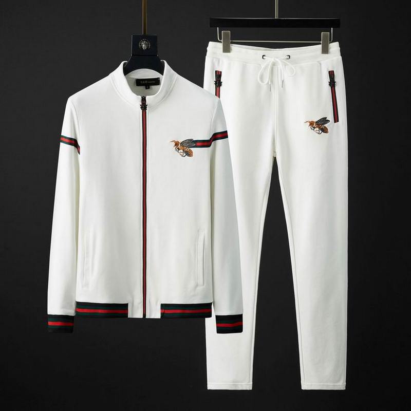 Gucci Men's Suits 205